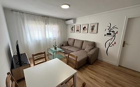 Acogedor Apartamento A 50 Metros Del Mar